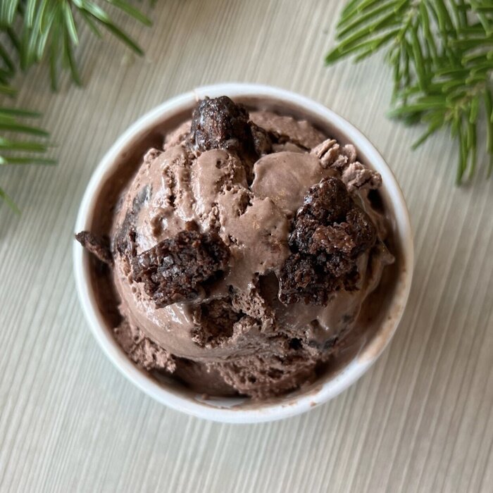 humble cow holiday peppermint chocolate chunk